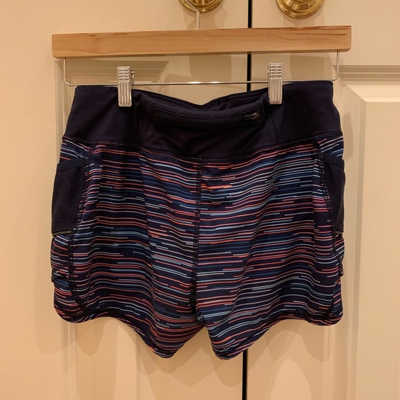 athleta patterned shorts - Picture 2 of 2